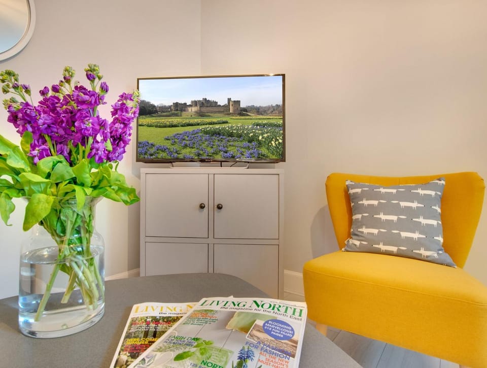 TV and multimedia, Seating area