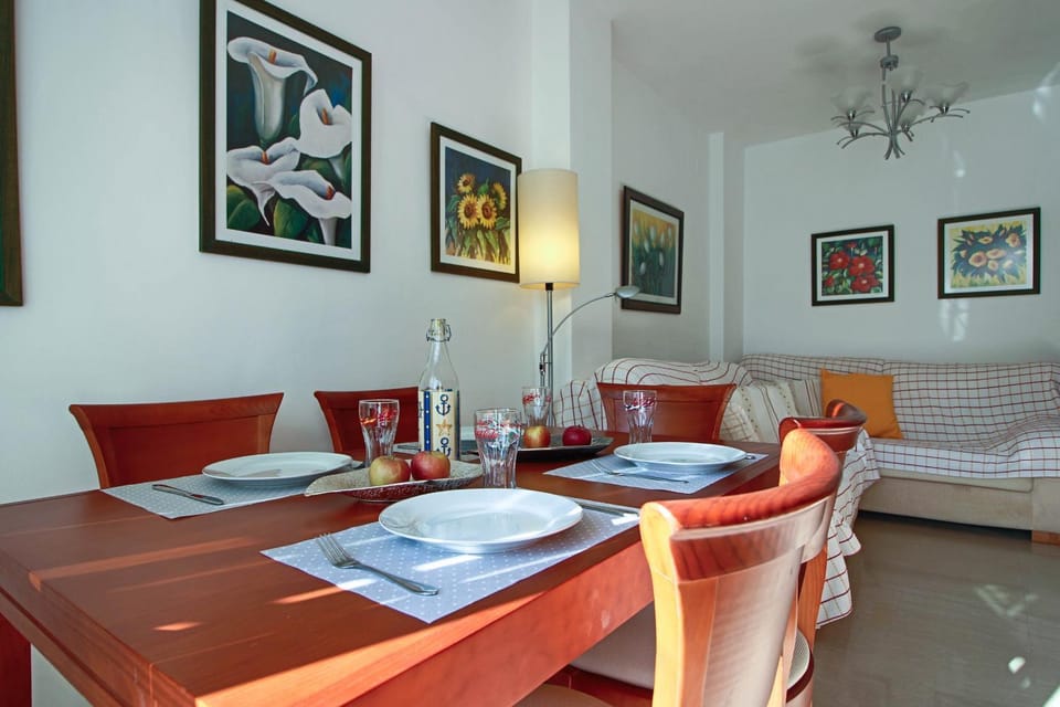 SpainKarmaSun Apartment in Axarquía