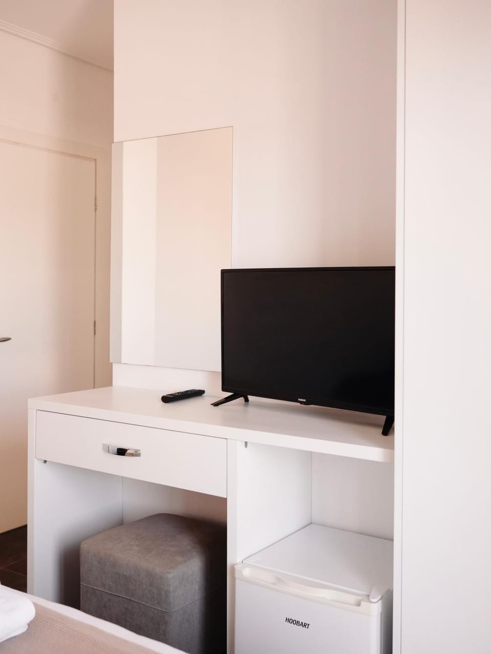 TV and multimedia, wardrobe