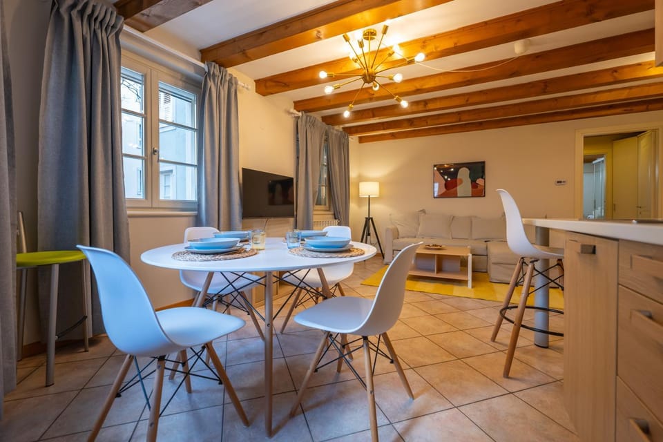 Kitchen or kitchenette, Living room, Dining area