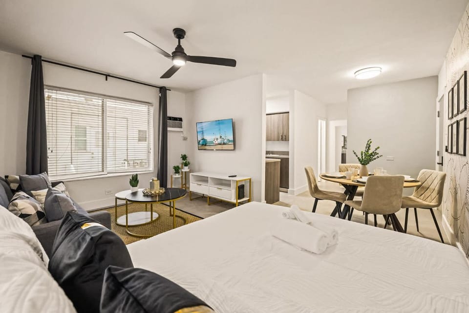 Miami Beach Studio Modern Oasis Apartment in Miami Beach