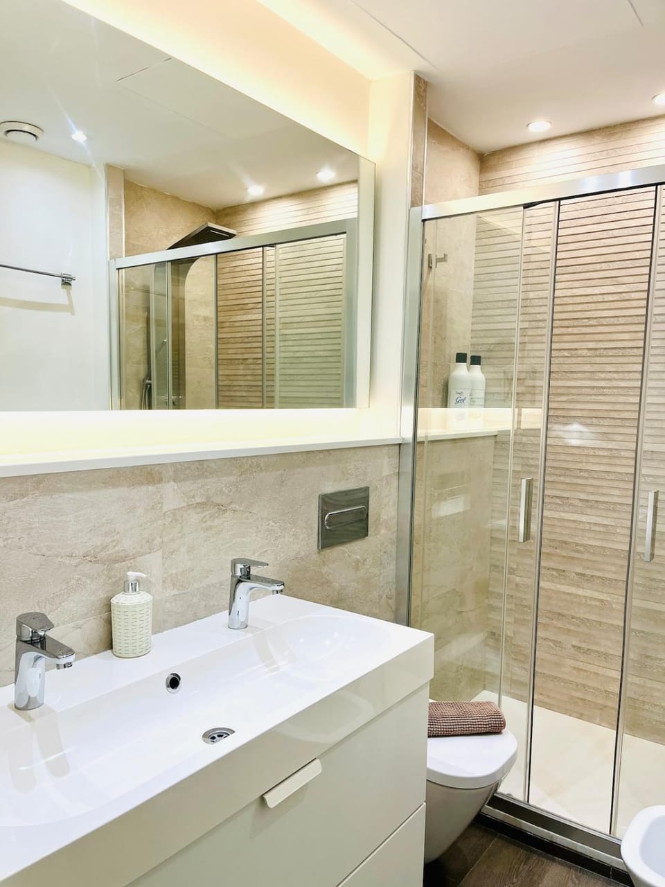 Central and spacious apartment-Historic Center Apartment in Malaga