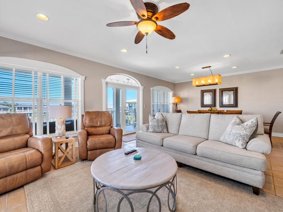 Penthouse Paradise Condo at Seacrest Apartment in Rosemary Beach