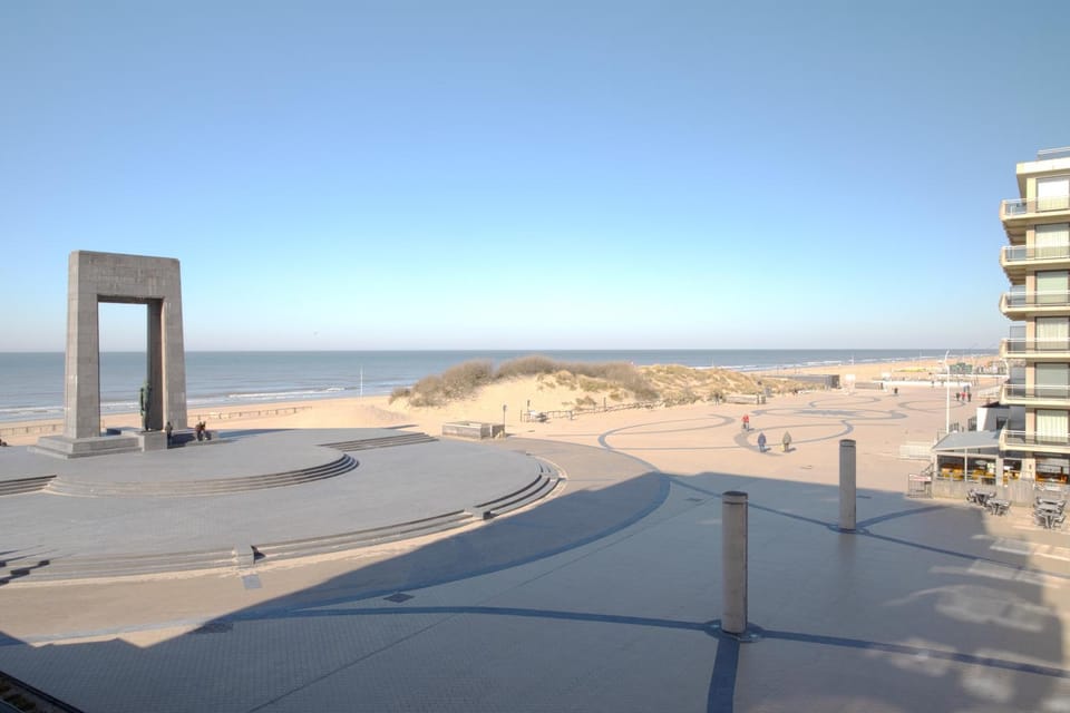 Nearby landmark, Day, Beach, Sea view