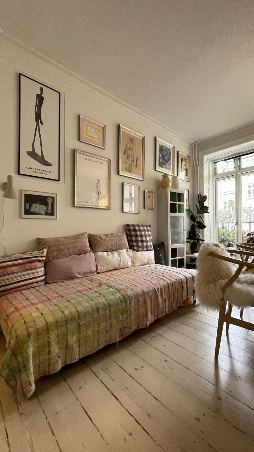 Dining area, Bedroom