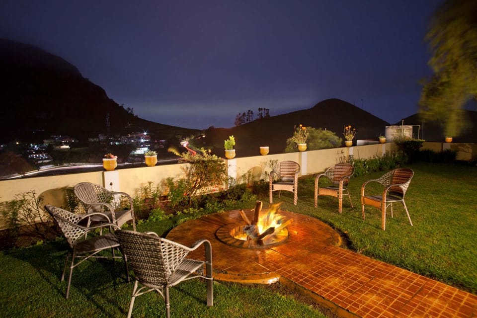 Away From Home - 2 - Home Stay Ooty, Entire 4BHK Villa Villa in Ooty