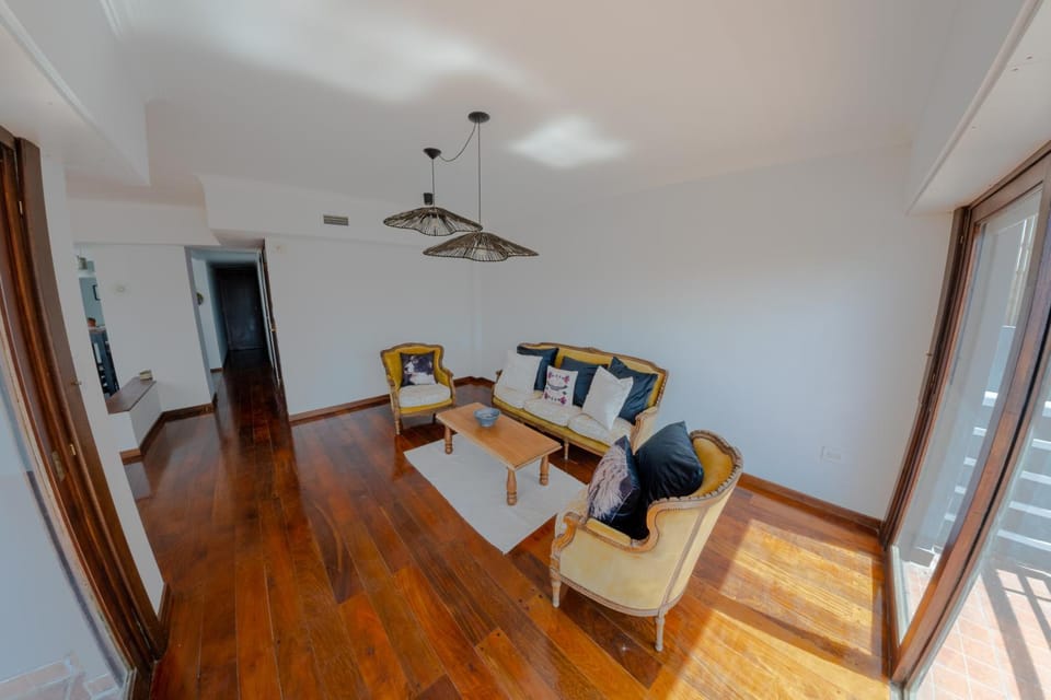 Yrigoyen - 6 Huéspedes Amplio y Moderno con Terraza en el Centro Apartment in Mar del Plata