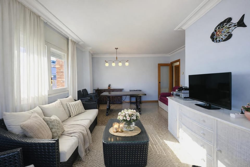 Brunasmar – Piscina, Parking y Centro Tossa Apartment in Tossa de Mar