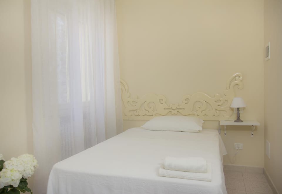 Day, Photo of the whole room