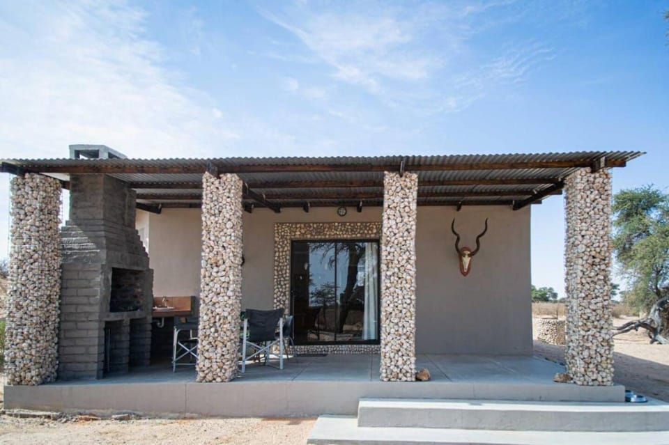 Gemsbokkie - Off The Grid Cottage Villa in South Africa