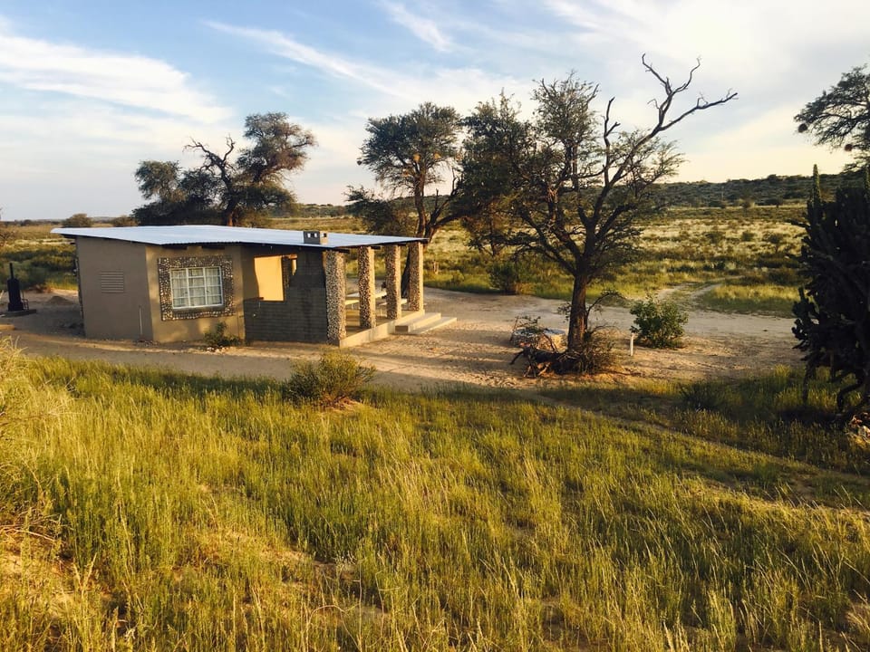 Gemsbokkie - Off The Grid Cottage Villa in South Africa