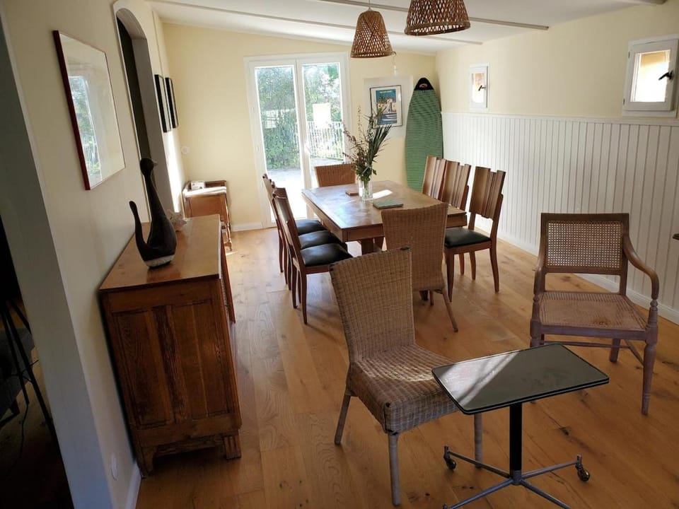 Charming house near village with 5-minutes pedestrian access to old town House in Aix-en-Provence