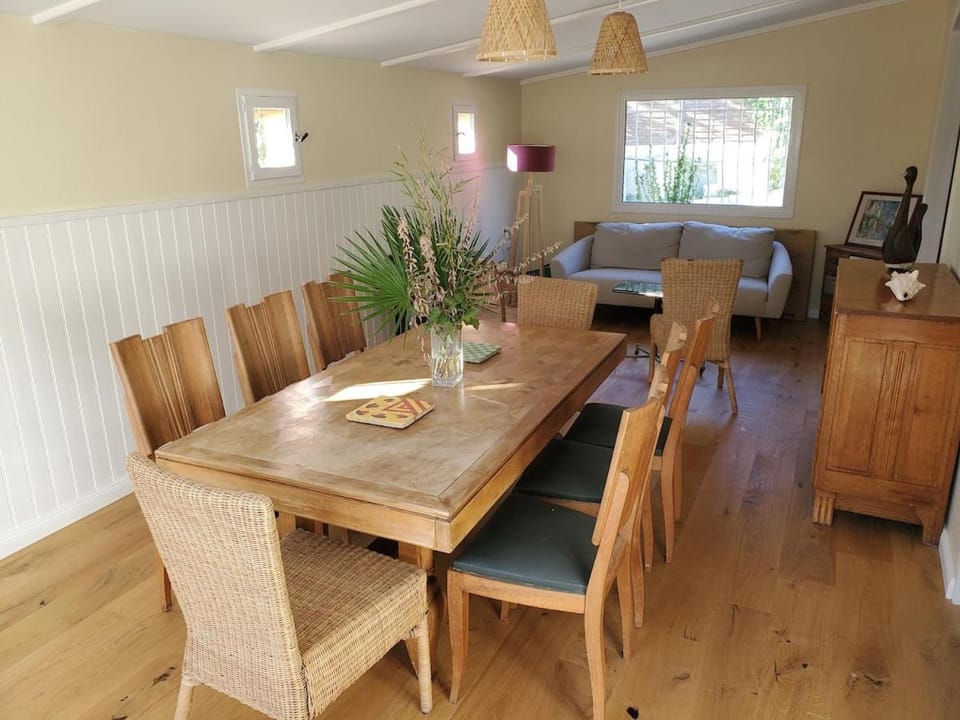 Charming house near village with 5-minutes pedestrian access to old town House in Aix-en-Provence