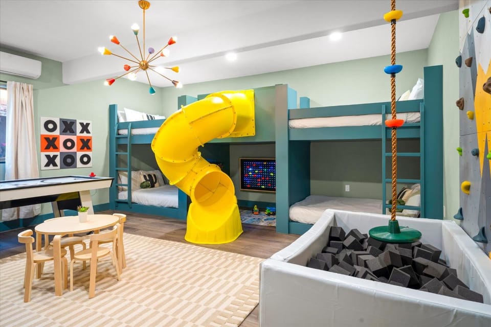 Epic Family Home Pool Slide Putt Putt Theatre Room House in Scottsdale