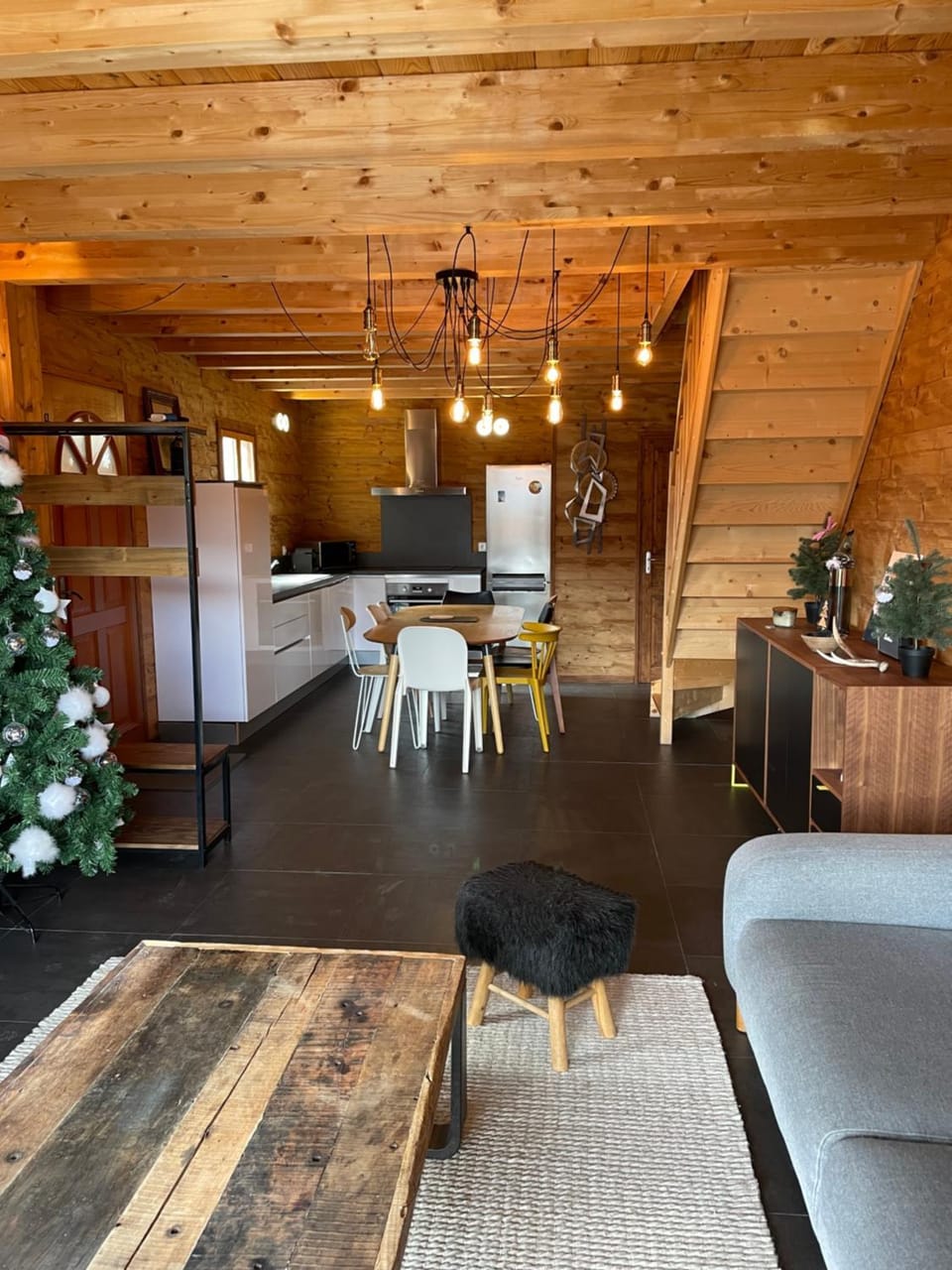 Chalet mitoyen à Bolquère pour 8 personnes Chalet in Bolquère