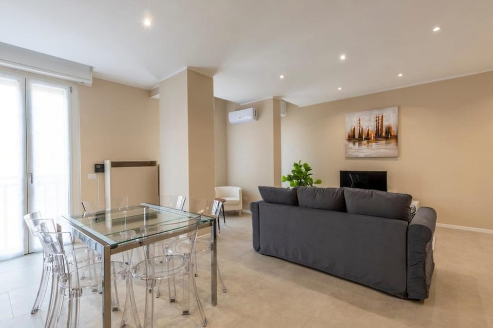 Living room, air conditioner