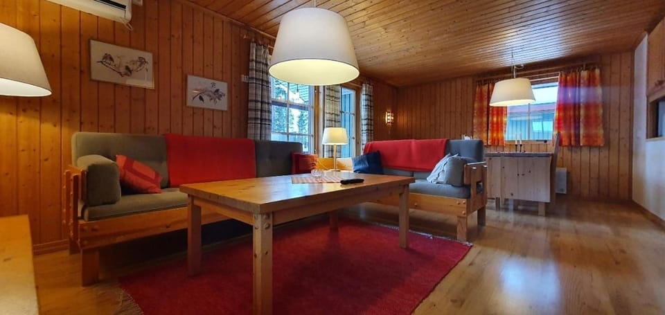 Sauna | Wi-Fi | Terrace | Wood stove | Cable TV House in Sweden