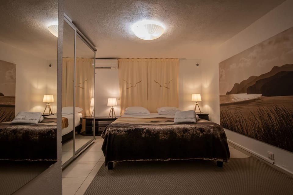 Living room, Bedroom