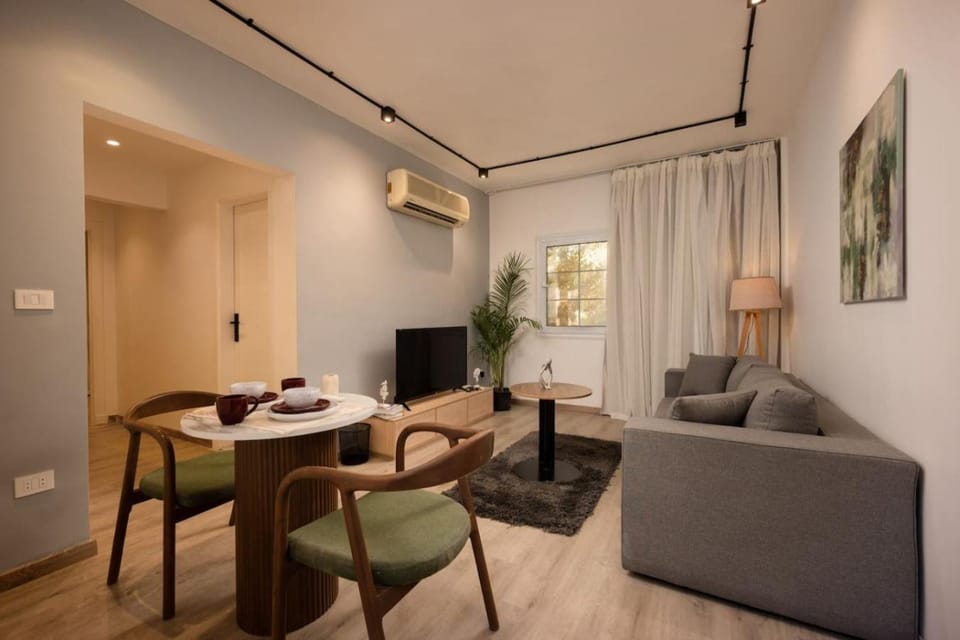 TV and multimedia, Seating area