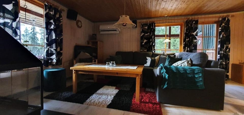 Sauna | Wi-Fi | Terrace | Wood stove | Cable TV House in Sweden