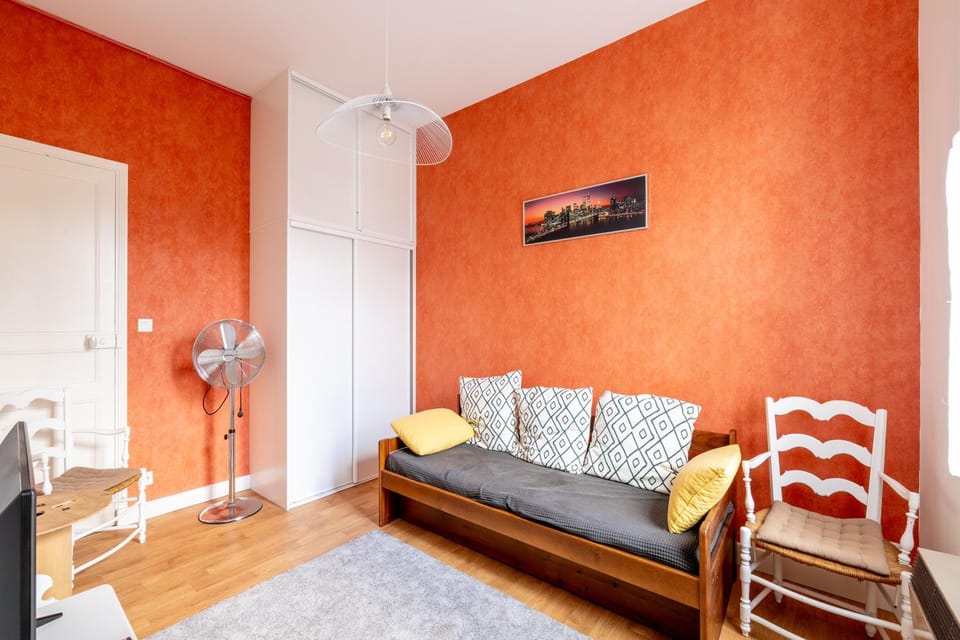 Property building, Living room