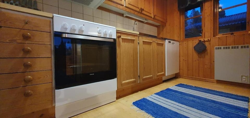 Sauna | Wi-Fi | Terrace | Wood stove | Cable TV House in Sweden