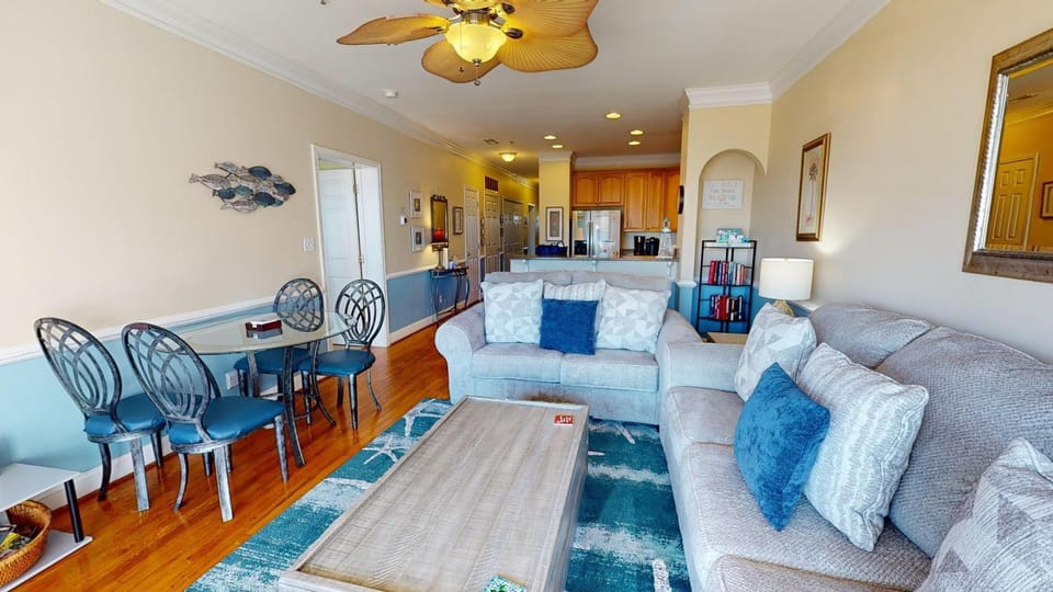 Bird's eye view, View (from property/room), Balcony/Terrace, Living room, Seating area