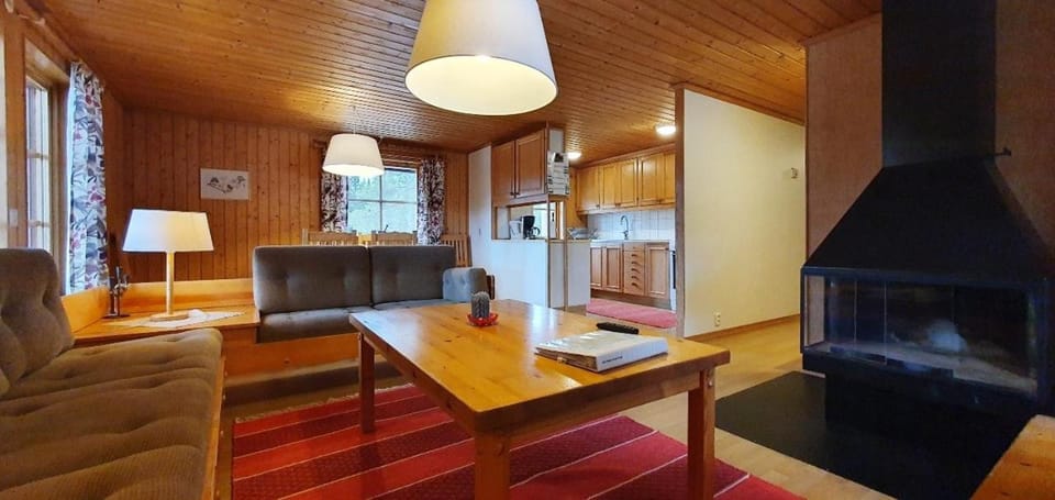 Sauna | Wi-Fi | Terrace | Wood stove | Cable TV House in Sweden