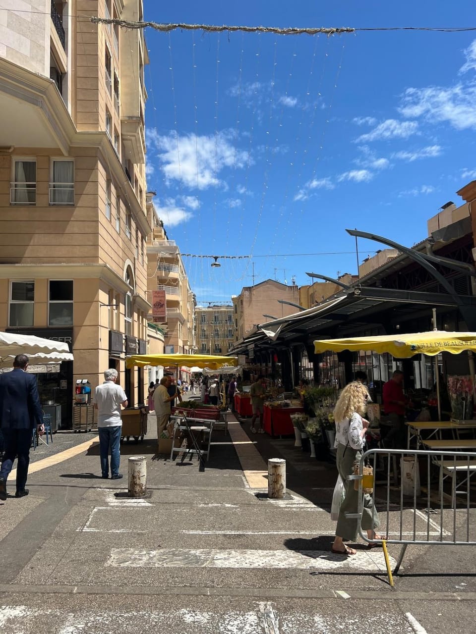 Monaco border, 2-room Josephine, pool, Bnb Rickeys Apartment in Avenue du Carnier