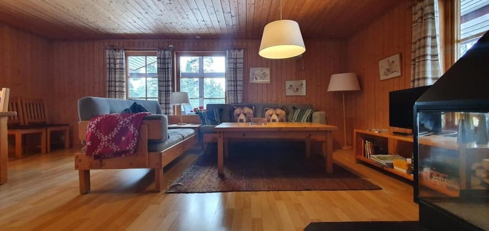 Sauna | Wi-Fi | Terrace | Wood stove | Cable TV House in Sweden