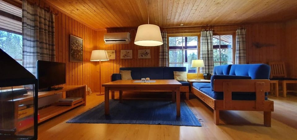 Sauna | Wi-Fi | Terrace | Wood stove | Cable TV House in Sweden