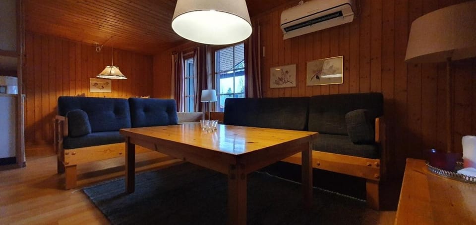 Sauna | Wi-Fi | Terrace | Wood stove | Cable TV House in Sweden