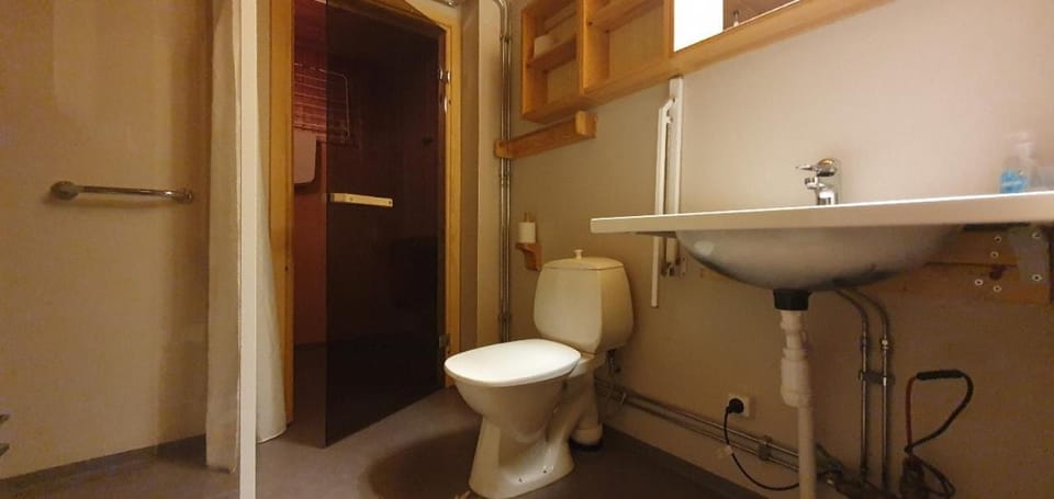 Sauna | Wi-Fi | Terrace | Wood stove | Cable TV House in Sweden