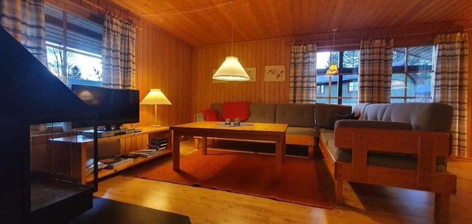 Sauna | Wi-Fi | Terrace | Wood stove | Cable TV House in Sweden