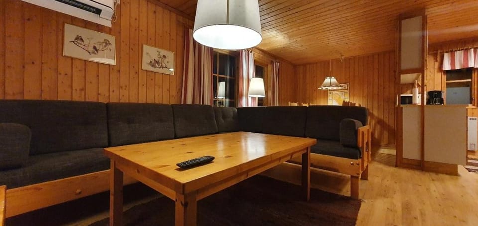 Sauna | Wi-Fi | Terrace | Wood stove | Cable TV House in Sweden