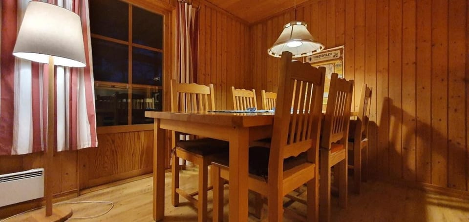 Sauna | Wi-Fi | Terrace | Wood stove | Cable TV House in Sweden