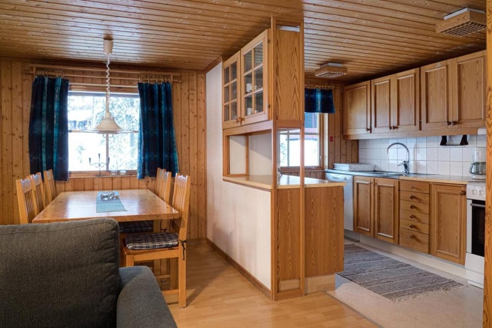 Sauna | Wi-Fi | Terrace | Wood stove | Cable TV House in Sweden