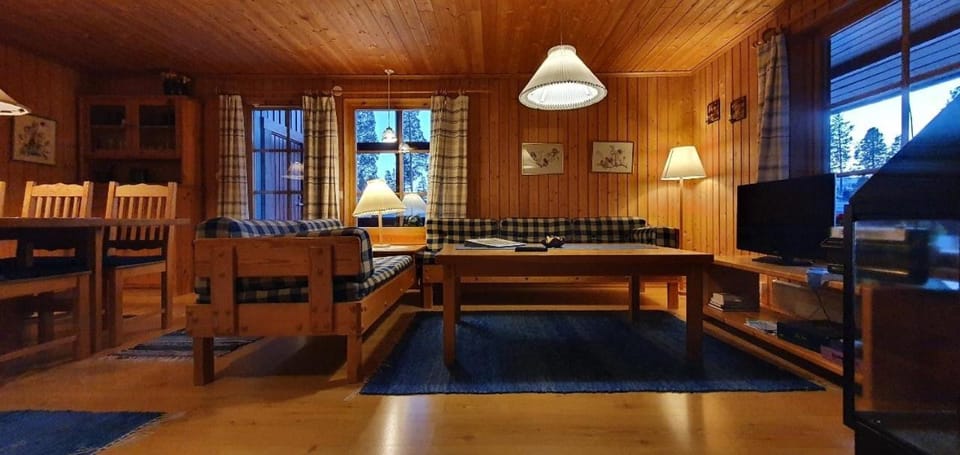 Sauna | Wi-Fi | Terrace | Wood stove | Cable TV House in Sweden