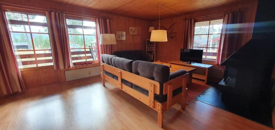 Sauna | Wi-Fi | Terrace | Wood stove | Cable TV House in Sweden