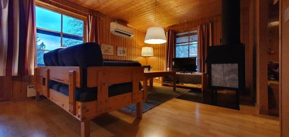 Sauna | Wi-Fi | Terrace | Wood stove | Cable TV House in Sweden