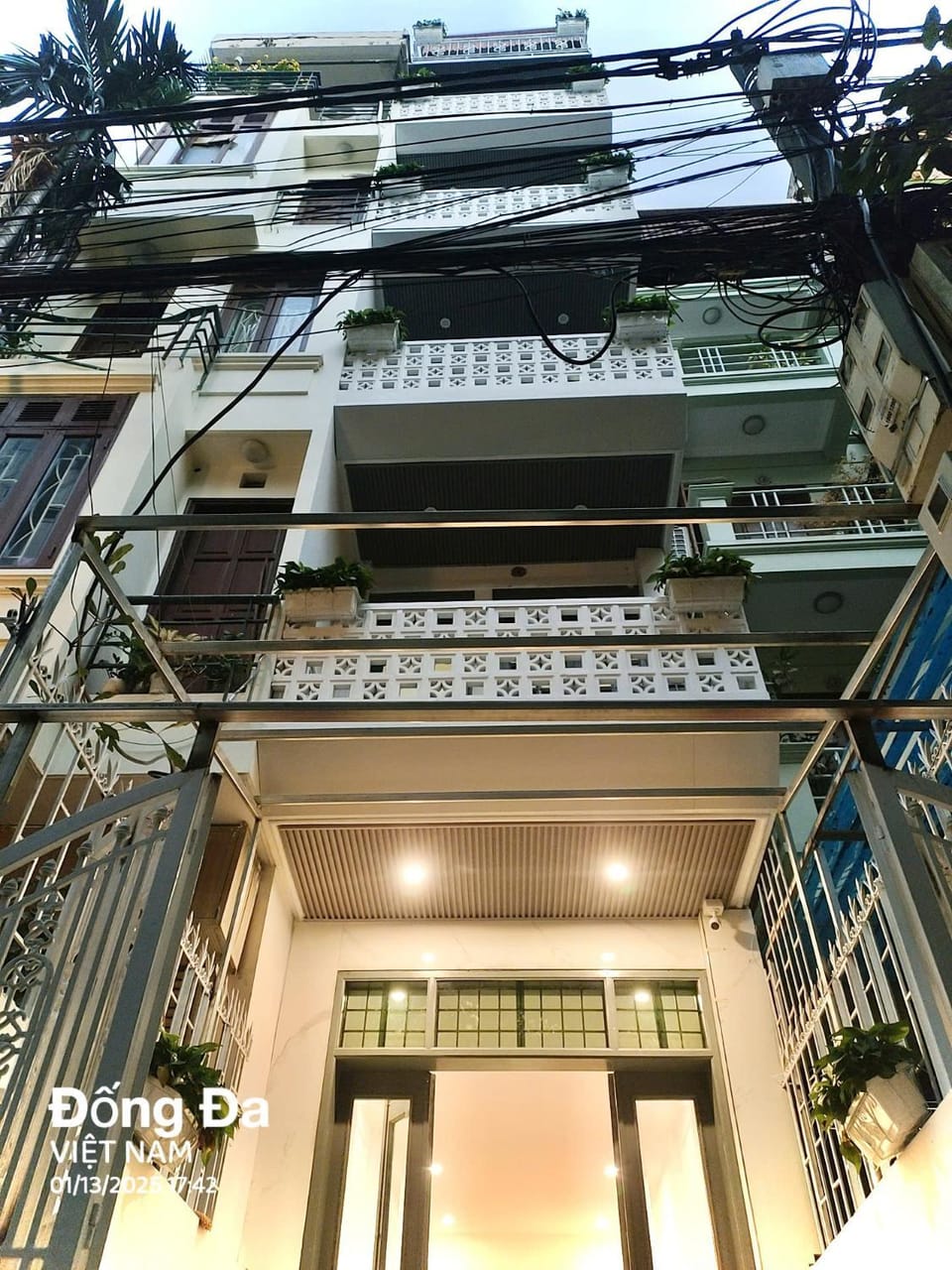 Property building, Day