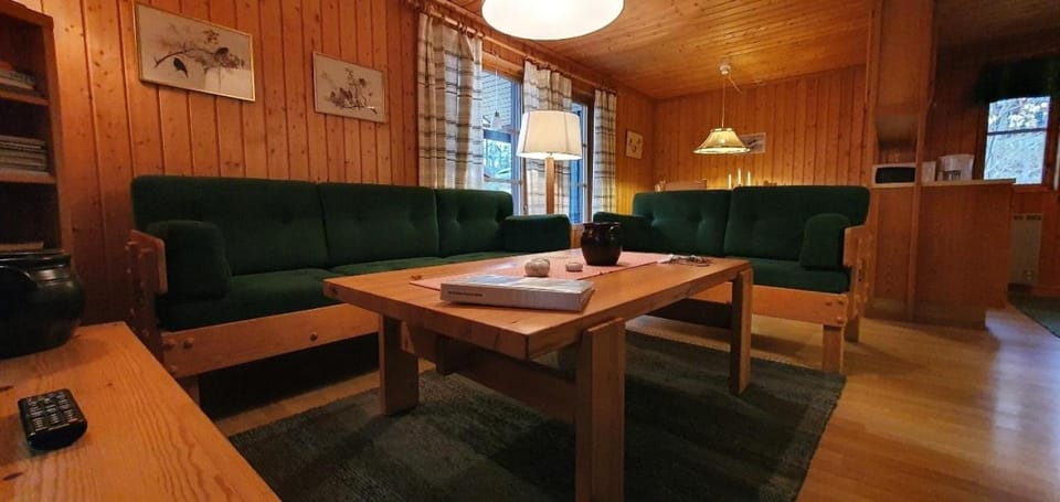 Sauna | Wi-Fi | Terrace | Wood stove | Cable TV House in Sweden