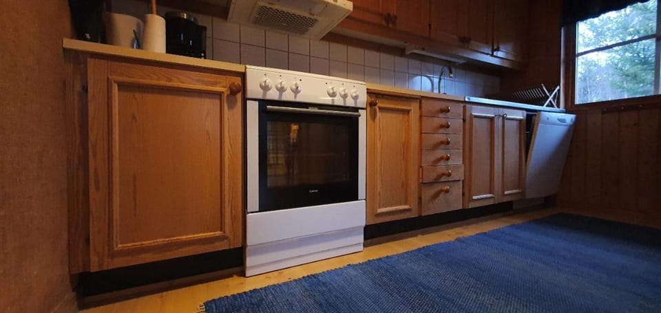 Sauna | Wi-Fi | Terrace | Wood stove | Cable TV House in Sweden