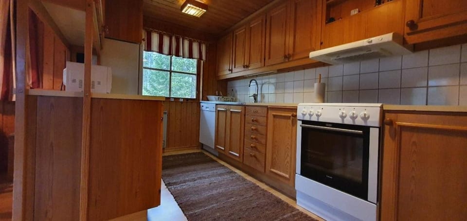 Sauna | Wi-Fi | Terrace | Wood stove | Cable TV House in Sweden