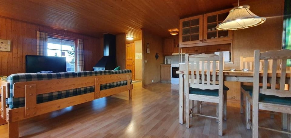 Sauna | Wi-Fi | Terrace | Wood stove | Cable TV House in Sweden