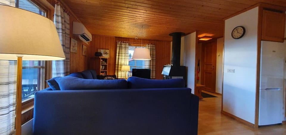 Sauna | Wi-Fi | Terrace | Wood stove | Cable TV House in Sweden