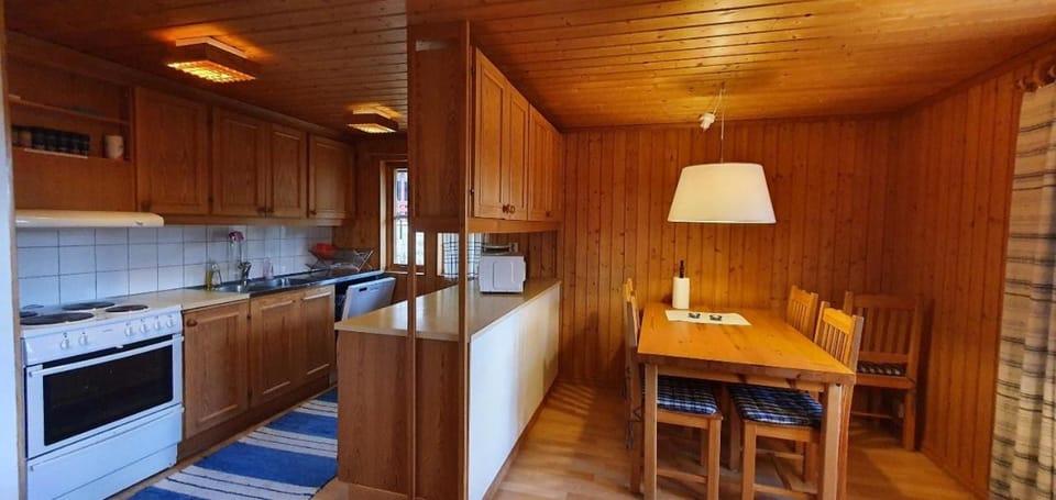 Sauna | Wi-Fi | Terrace | Wood stove | Cable TV House in Sweden
