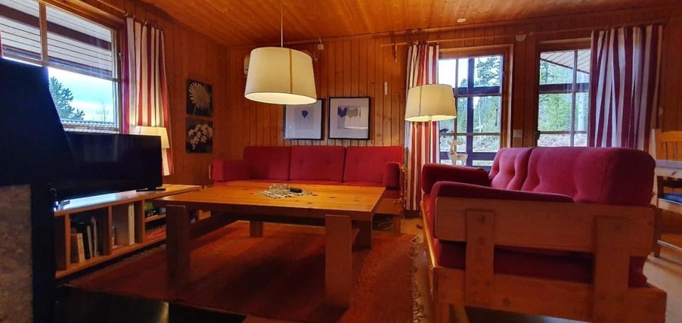 Sauna | Wi-Fi | Terrace | Wood stove | Cable TV House in Sweden