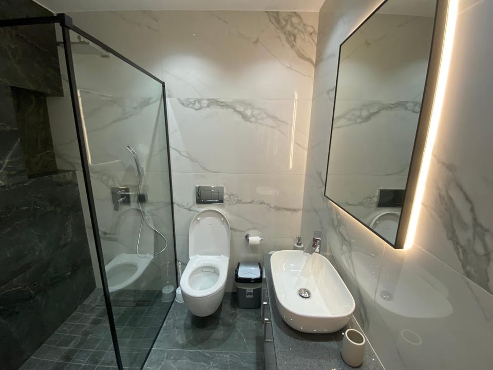 Shower, Bathroom