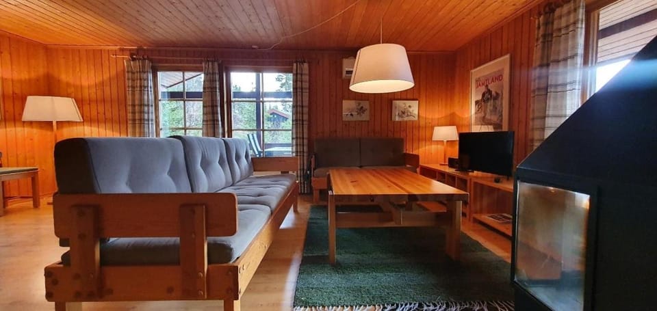 Sauna | Wi-Fi | Terrace | Wood stove | Cable TV House in Sweden